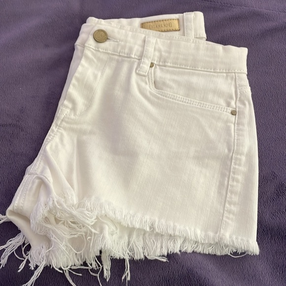 White jean cut-off shorts by Blank NYC - Picture 3 of 3